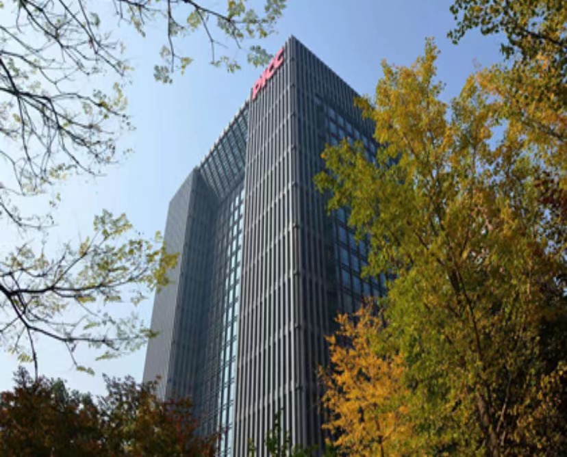 �й��˱������������ڴ���